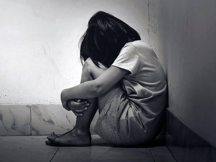 लुधियाना में जालंधर जैसी हैवानियत! पिता के दोस्त ने ही मासूम के साथ कर डाली घिनौनी हरकत, बेटी को इस हाल में देख…