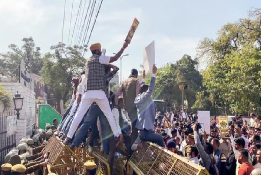 अरावली बचाओ आंदोलन: राजस्थान में पुलिस और प्रदर्शनकारियों के बीच झड़प, जानें क्या है मामला