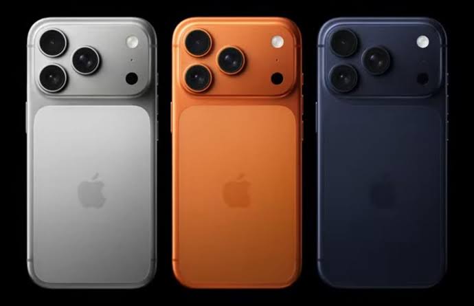 iPhone का ‘सीक्रेट’ फ़ीचर: 90% यूज़र्स को इस ‘मैजिक’ ट्रिक के बारे में नहीं पता, स्क्रीन को टच किए बिना किए जा सकते हैं कई काम