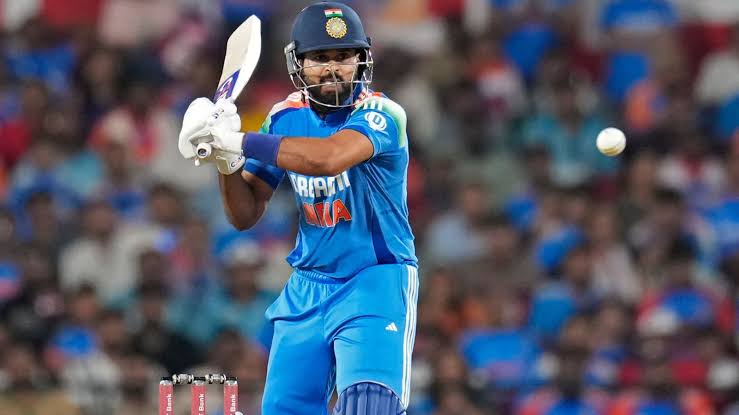 श्रेयस अय्यर के पास इतिहास रचने का सुनहरा मौका ! 34 रन बनाते ही वे कोहली और धवन से निकल जाएंगे आगे