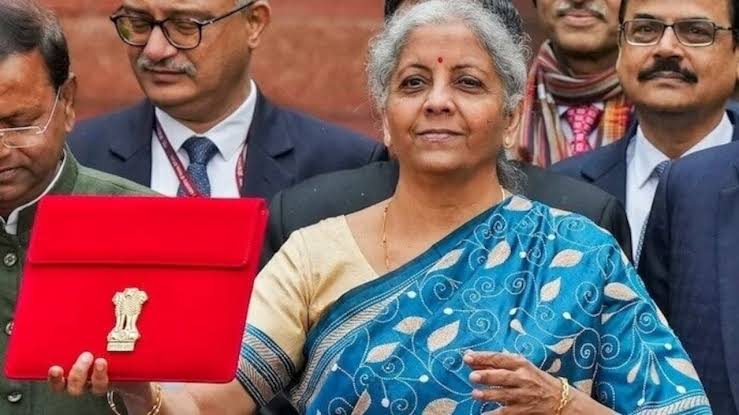 भारतीय बजट का दिलचस्प इतिहास: पहली बार 1860 में पेश हुआ था बजट, जानें तब कितनी टैक्स छूट मिलती थी