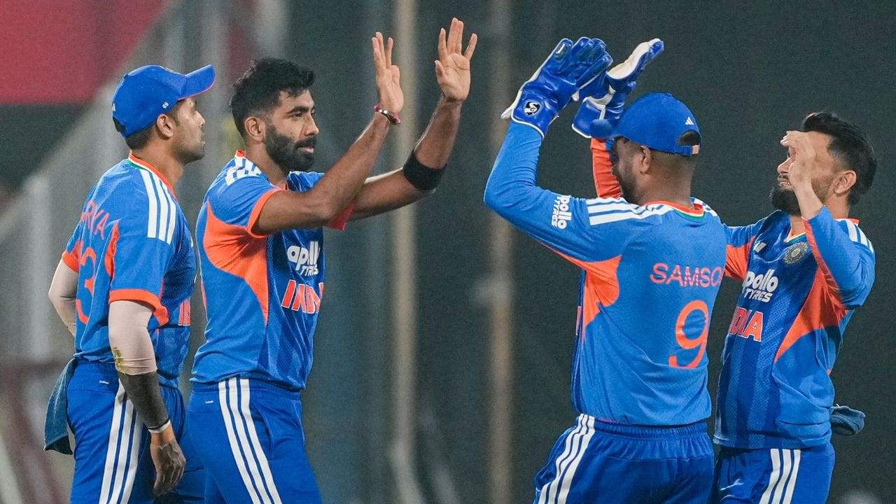 IND vs NZ: अभिषेक शर्मा और बुमराह के तूफान से न्यूजीलैंड उड़ा, भारत ने सीरीज पर 3-0 से किया कब्ज़ा