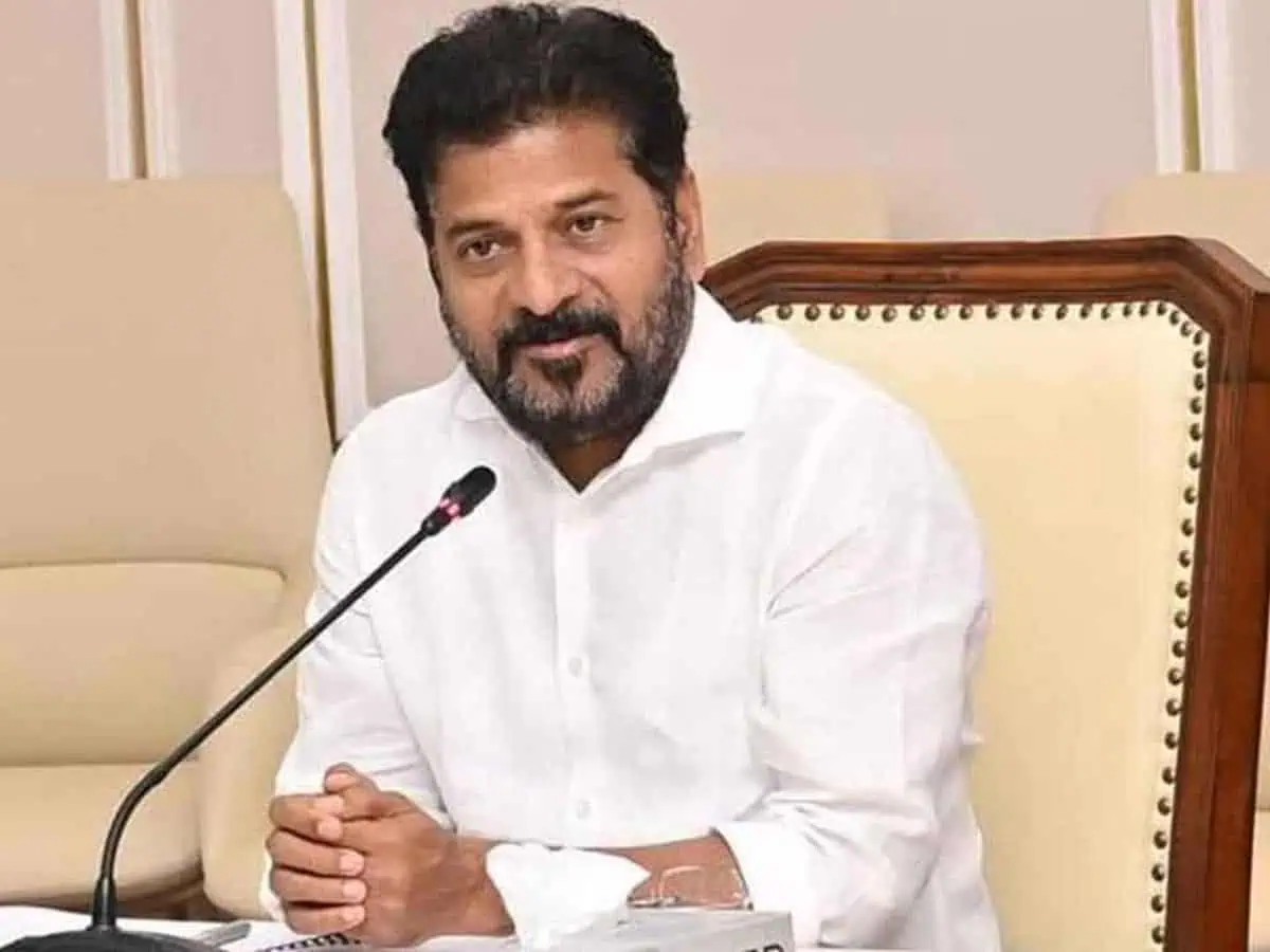 अशिक्षितों से दस्तावेज मांगे जा रहे, प्रधानमंत्री की डिग्री अब भी सार्वजनिक नहीं: रेवंत रेड्डी