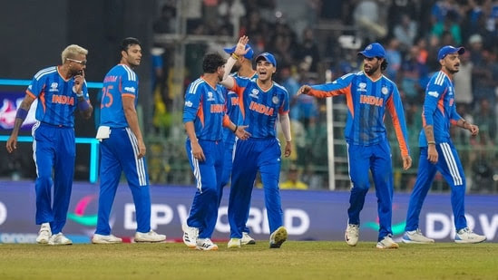 टी20 वर्ल्ड कप 2026: टीम इंडिया के सामने पाकिस्तान का ‘टोटल सरेंडर’; कोलंबो में 61 रनों से जीता भारत, शान से सुपर-8 में मारी एंट्री