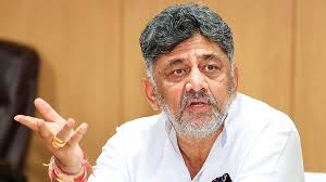 पुरानी पीढ़ी हमेशा नहीं रह सकती, पार्टी के भविष्य के लिए नई सोच जरूरी : शिवकुमार