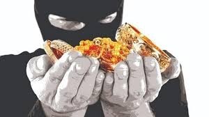 दिल्ली के आरके पुरम स्थित आभूषण की दुकान से तीन करोड़ रुपये के जेवर चोरी