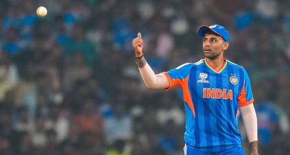 T20 वर्ल्ड कप 2026: पाकिस्तान के बायकॉट के बावजूद मैदान पर उतरेंगे सूर्यकुमार यादव, जानें क्या है ICC का नियम