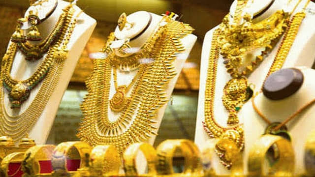 सोने-चांदी की कीमतों में जोरदार उछाल: शादियों के सीजन में बढ़े दाम, खरीदारी से पहले जानें आज का ताजा भाव