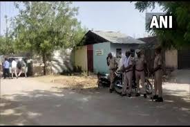 भीलवाड़ा में युवक ने नाबालिग बेटे की हत्या कर जहर खाया: पुलिस