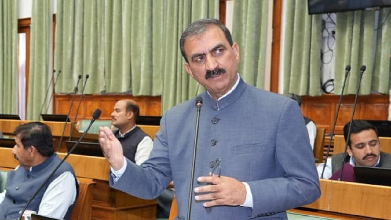 हिमाचल प्रदेश में गहराया आर्थिक संकट: CM, मंत्रियों और विधायकों की सैलरी में भारी कटौती, सुक्खू सरकार का बड़ा फैसला