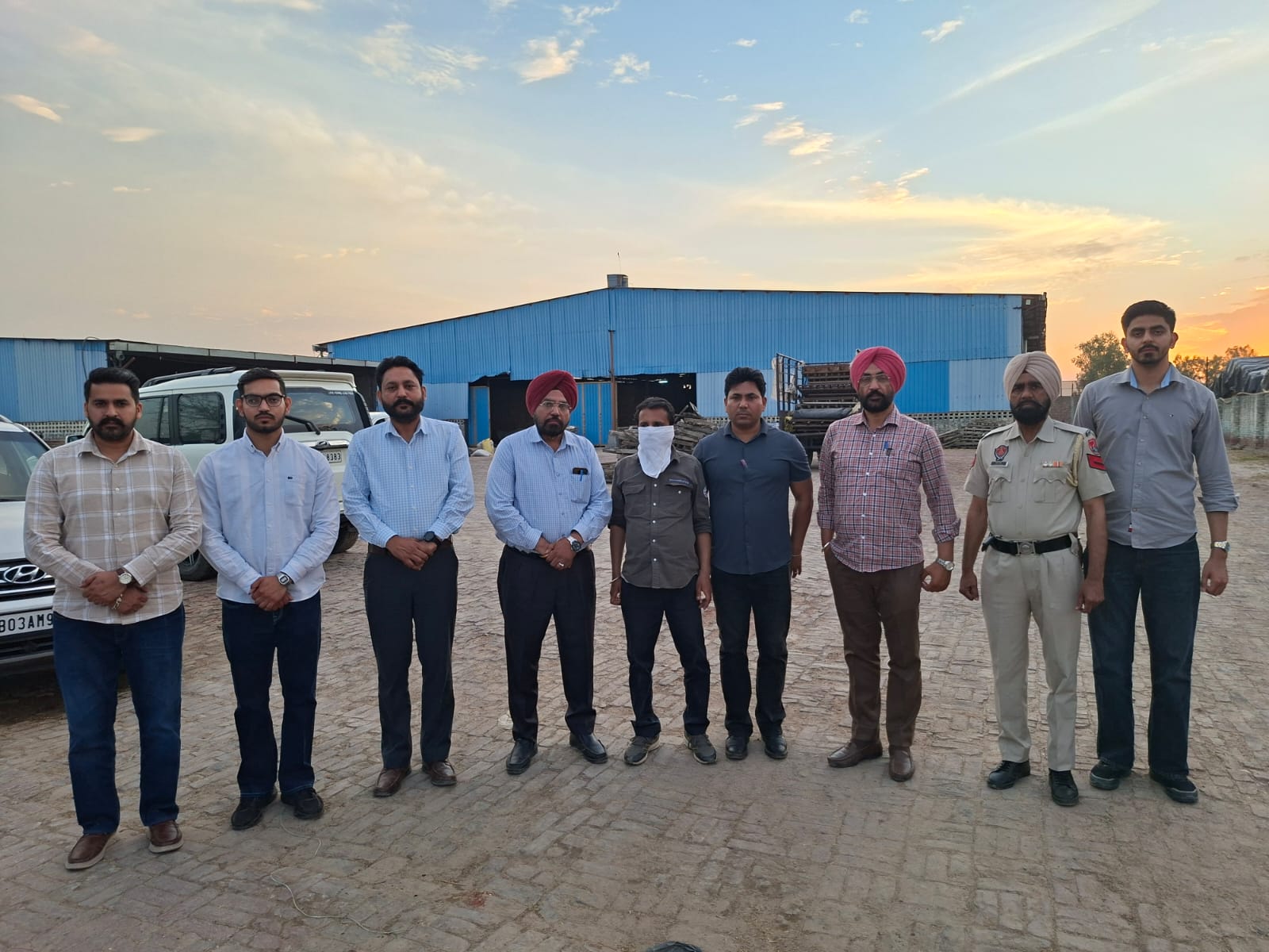 सतर्कता ब्यूरो ने 50,000 रुपये की रिश्वत लेते हुए बीज प्रमाणन अधिकारी को रंगे हाथों पकड़ा