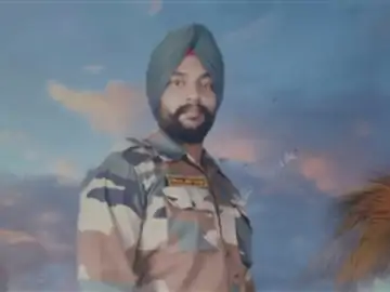 छुट्टी पर आए सेना के जवान ने की आत्महत्या, घर में अकेला था फौजी; परिवार गया था श्री हजूर साहिब