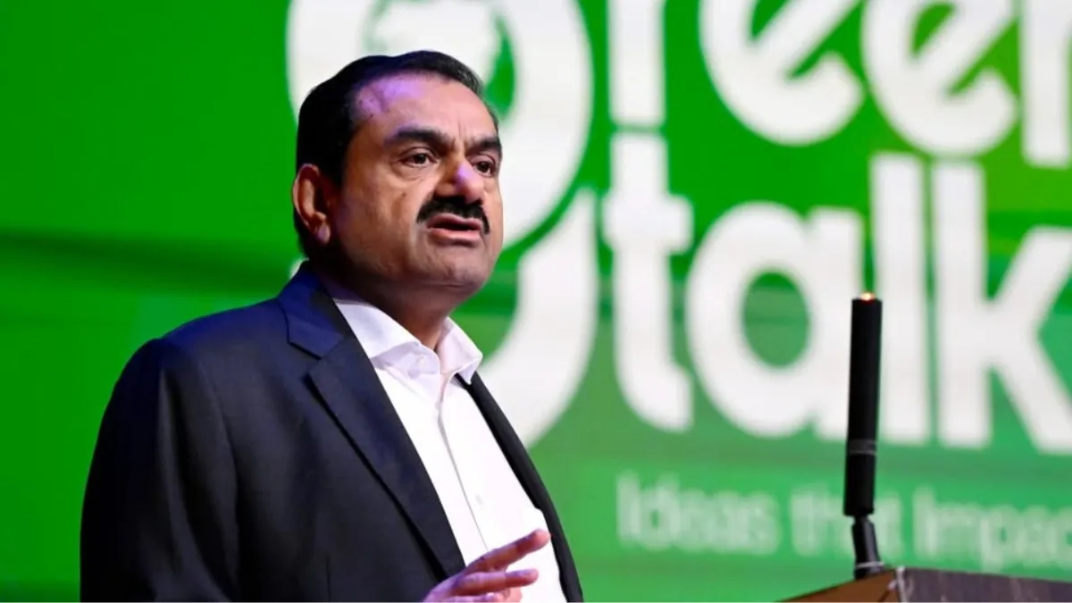 एशिया के नए ‘बादशाह’ बने गौतम अडानी: मुकेश अंबानी को पछाड़ा, नेटवर्थ 92.6 अरब डॉलर के पार