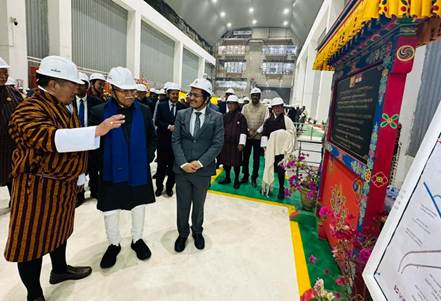 केंद्रीय मंत्री श्री मनोहर लाल ने पुनात्सांगछू जलविद्युत परियोजना का दौरा किया; महत्वपूर्ण समारोह में भाग लिया