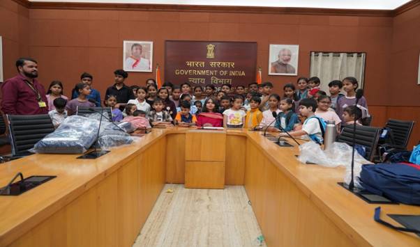 न्याय विभाग ने स्वच्छता पखवाड़ा 2026 के दौरान विभिन्न कार्यक्रमों का आयोजन किया