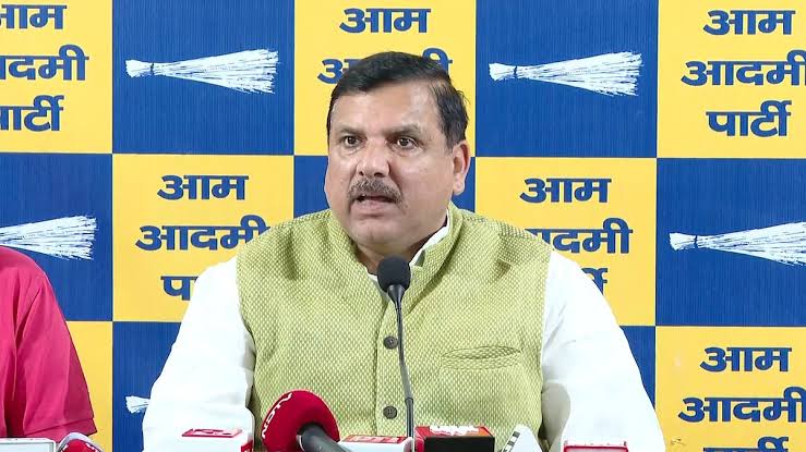 आम आदमी पार्टी ने अपने 7 बागी राज्यसभा सांसदों के खिलाफ की बड़ी कार्रवाई; सदस्यता रद्द करने की मांग