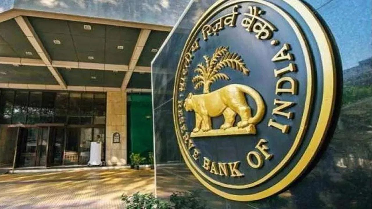 विदेश से आने वाला पैसा अब ‘उसी दिन’ खाते में होगा जमा; RBI ने बदला सालों पुराना नियम, खत्म होगा लंबा इंतजार