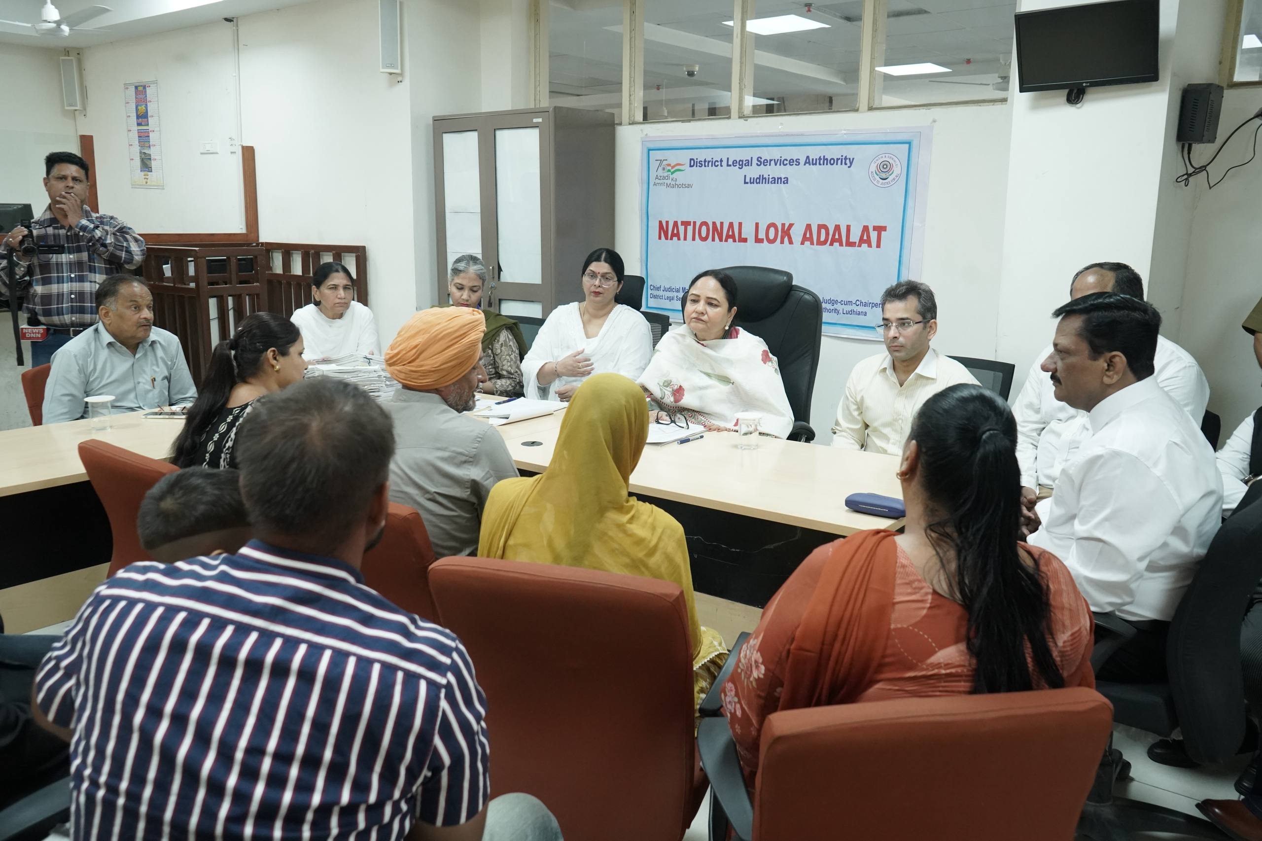 लुधियाना सत्र प्रभाग में राष्ट्रीय लोक अदालत का आयोजनभारत के मुख्य न्यायाधीश और राष्ट्रीय विधि सेवा प्राधिकरण,