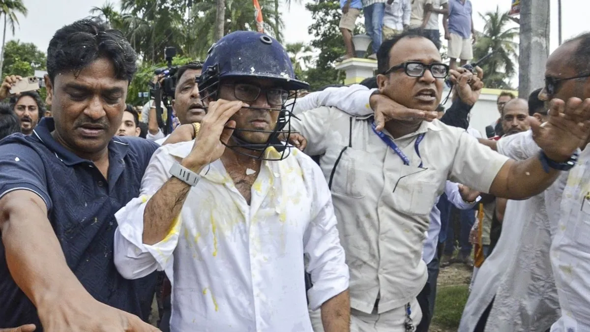अभिषेक बनर्जी पर हमले के मामले में बड़ी कार्रवाई: पुलिस ने 5 आरोपियों को किया गिरफ्तार, ममता बनर्जी ने लगाया साजिश का आरोप