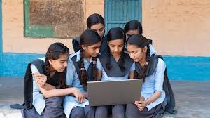 डिजिटल शिक्षा को बढ़ावा देने और जमीनी स्तर पर युवाओं को सशक्त बनाने की दिशा में एक महत्वपूर्ण कदम उठाते हुए, ग्लोबल यूथ फेडरेशन, इंडिया ने पंजाब के मोहाली में स्थित सरकारी स्कूलों में चार नए कंप्यूटर लैब सफलतापूर्वक स्थापित किए हैं।