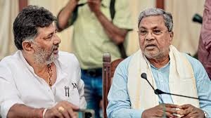 कर्नाटक की राजनीति में हलचल तेज, सिद्धरमैया ने बुलाई अहम मंत्रिमंडलीय बैठक; अटकलों पर लग सकता है विराम