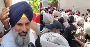 मजीठा नगर काउंसिल चुनावों के दौरान मजीठिया का AAP सरकार पर हमला, कहा– लोकतंत्र को दबाने की कोशिश हो रही है