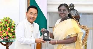 राष्ट्रपति द्रौपदी मुर्मू ने सिक्किम का तीन दिवसीय दौरा शुरू किया, भारत-चीन सीमा का करेंगी दौरा