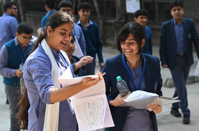 CBSE 12वीं का रिजल्ट घोषित: 87.92% छात्र हुए सफल, लुधियाना रीजन देश में 9वें स्थान पर
