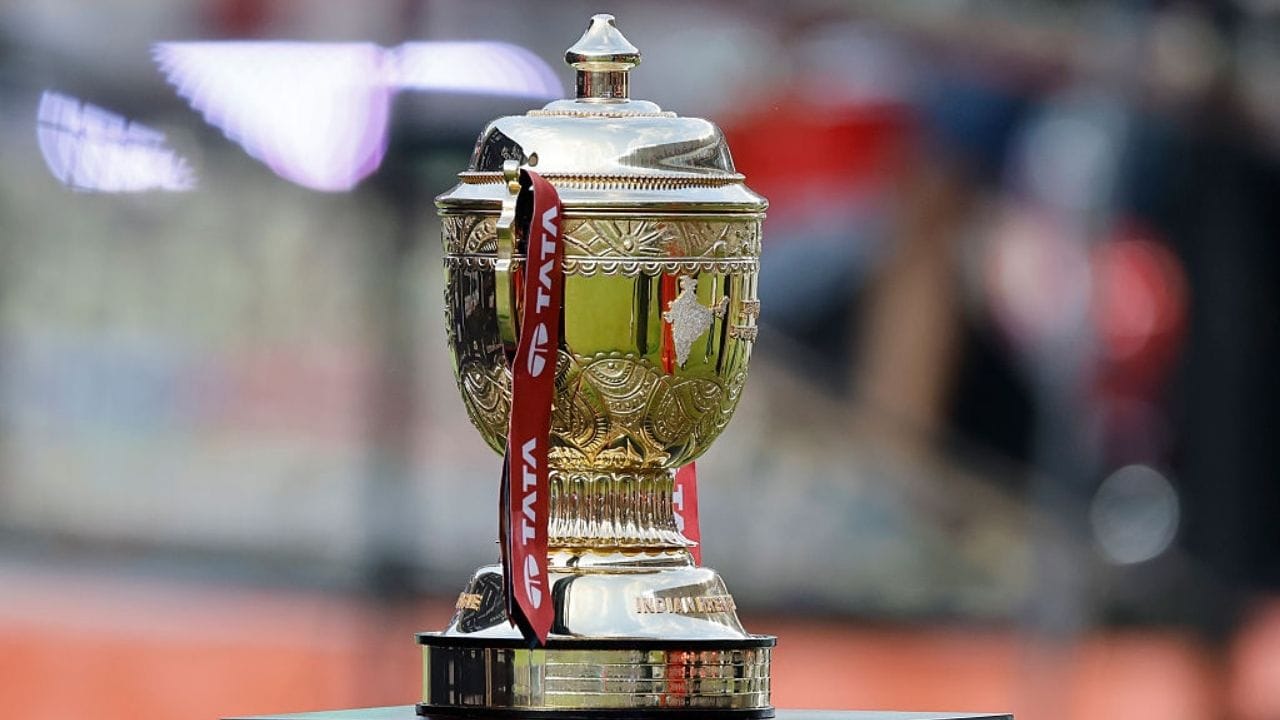 IPL 2026: खिलाड़ियों पर ‘हनी-ट्रैप’ का खतरा, BCCI ने जारी की 8 पन्नों की सख्त गाइडलाइन; होटल रूम में एंट्री पर लगी रोक