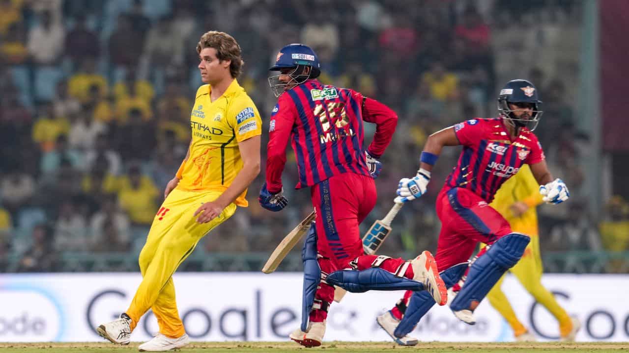 IPL 2026 Points Table: लखनऊ से हार के बाद चेन्नई को लगा बड़ा झटका, राजस्थान रॉयल्स को बिना खेले हुआ फायदा