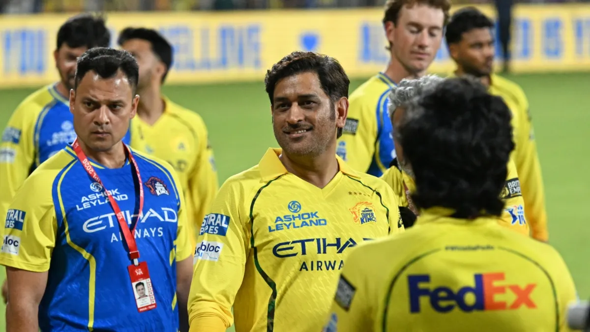 चेपॉक में CSK की हार, लेकिन धोनी के ‘थैंक यू’ ने जीता फैंस का दिल; जानें अब क्या है प्लेऑफ का समीकरण