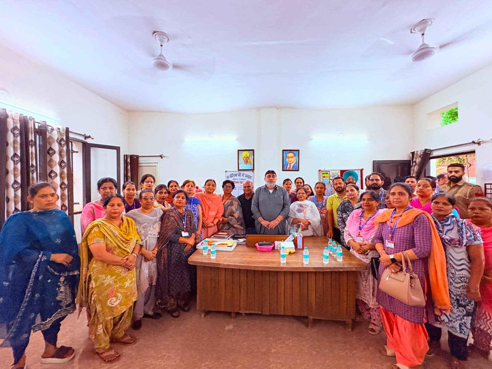 मेगा PTM में उमड़े अभिभावक, शिक्षा सुधारों पर MLA अशोक पराशर पप्पी ने साझा किए विचार