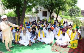 दोआबा में पंजाब किसान कमेटी ने गन्ने की राशि और बिजली कटौती को लेकर की मीटिंग