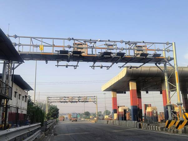 भारतीय राष्ट्रीय राजमार्ग प्राधिकरण ने NH-44 पर घरौंडा टोल प्लाजा में मल्टी-लेन फ्री फ्लो टोलिंग शुरू की