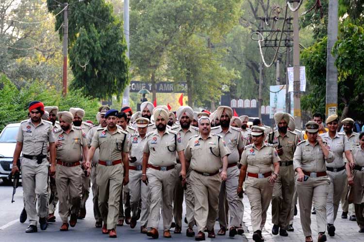 घल्लूघारा सप्ताह के मद्देनज़र अमृतसर में हाई अलर्ट, 6000 पुलिसकर्मी और 11 पैरामिलिट्री कंपनियां तैनात