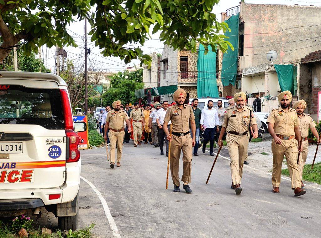 पटियाला के SST नगर में मंदिर-मस्जिद विवाद को लेकर तनाव, भारी पुलिस फोर्स तैनात