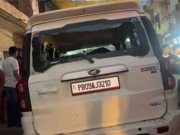 जालंधर में तेज रफ्तार स्कॉर्पियो का कहर, महिला और बच्ची गंभीर घायल; चालक फरार