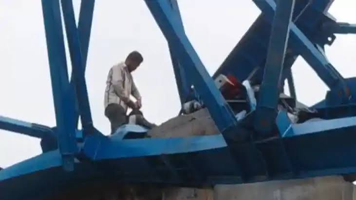 लालगंज में निर्माणाधीन पुल का लॉन्चर गिरा, छह कर्मचारी घायल; दो की हालत गंभीर