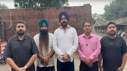 Punjab : सरकारी कर्मचारियों की डीए और पुरानी पेंशन की बहाली की मांग को लेकर प्रदर्शन