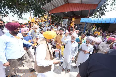 समराला में ‘मान के मुनाफे’ अभियान की शुरुआत, घर-घर पहुंचकर सरकार की योजनाओं की दी जा रही जानकारी