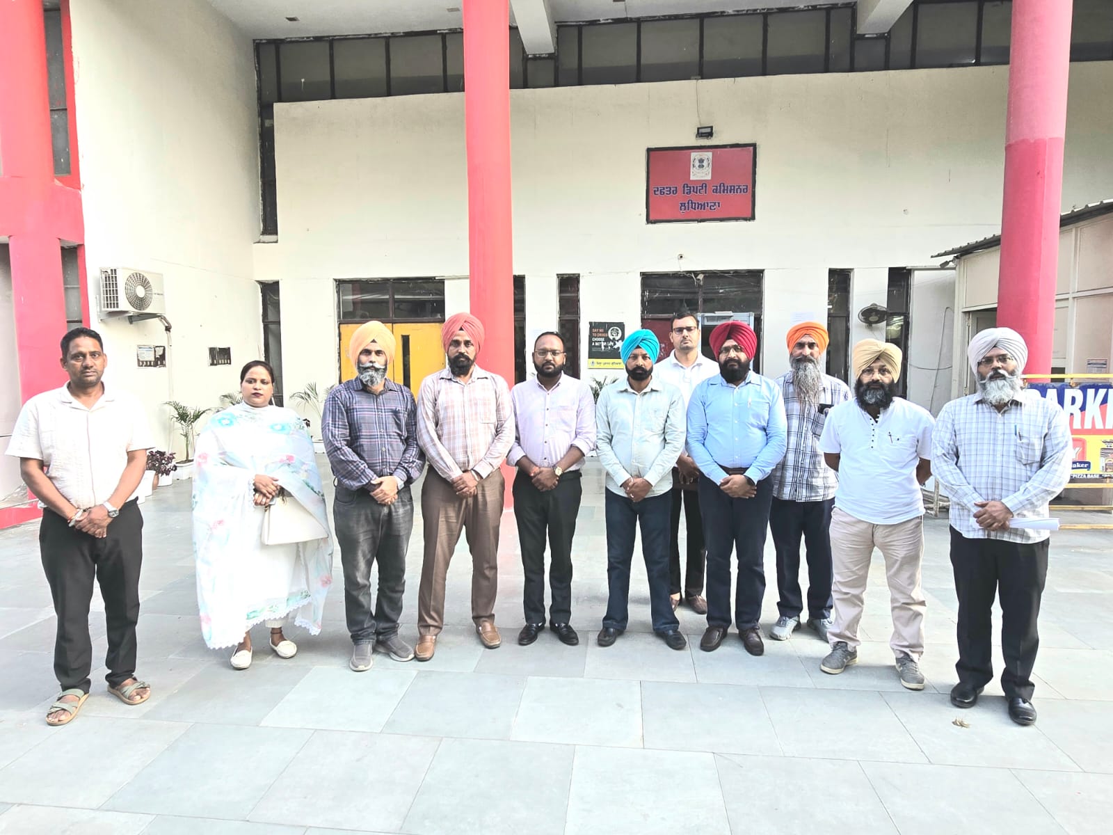 Ludhiana BLO Union Meeting: डिप्टी कमिश्नर हिमांशु जैन से BLO यूनियन की खास मीटिंग, समस्याओं पर हुई चर्चा