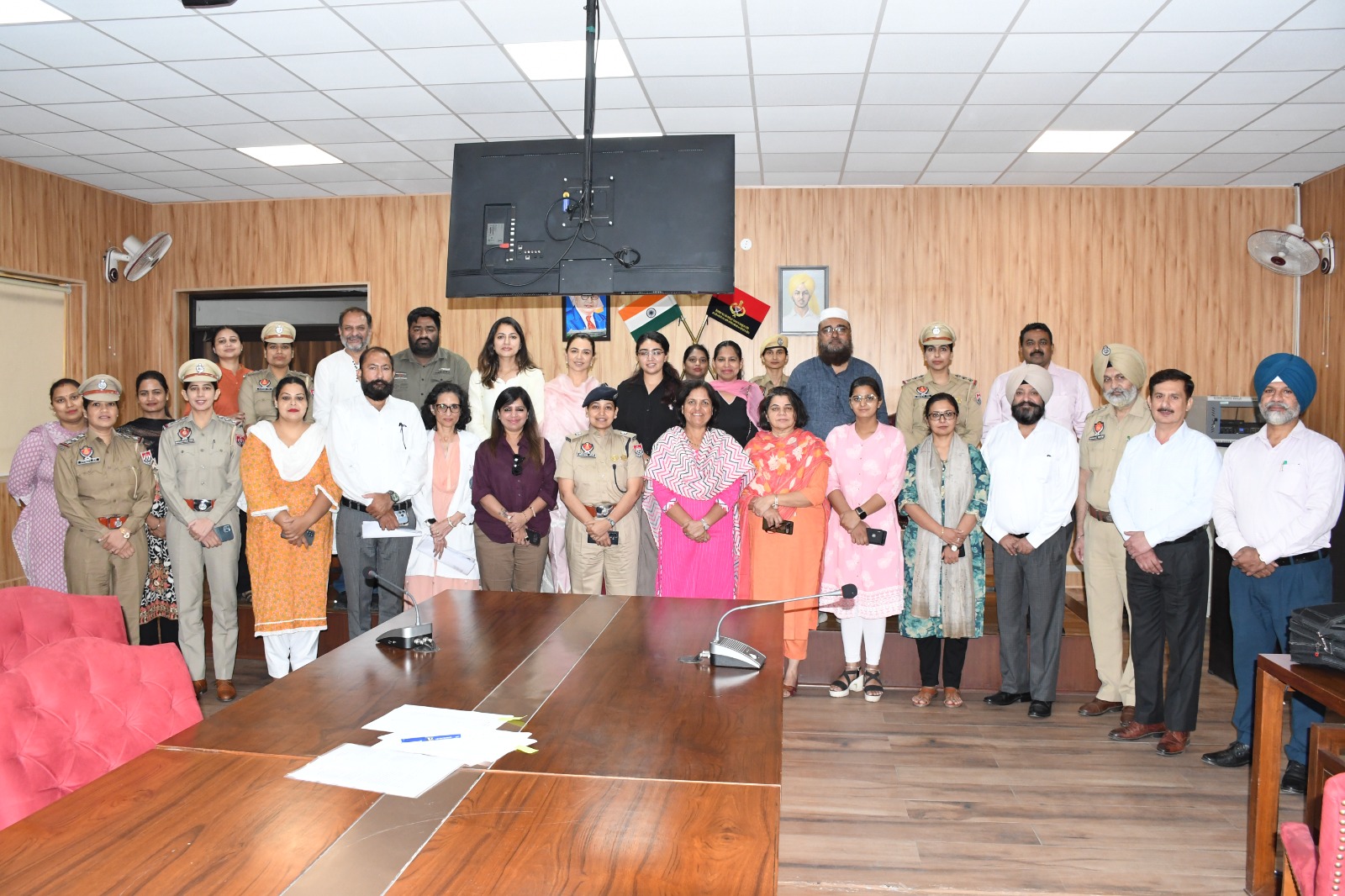 Punjab Police ने किशोर लड़कियों के लिए शुरू किया सशक्तिकरण अभियान, Ludhiana में हुई बैठक