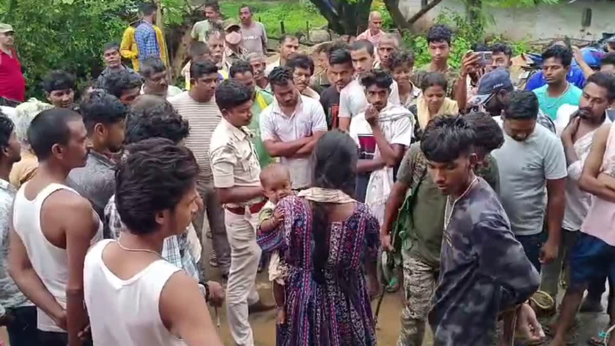 लुधियाना : हैबोवाल में रेहड़ा चोरी के आरोप में व्यक्ति पकड़ा, मौके पर जुटी भीड़