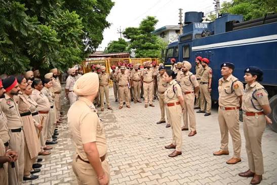 जन्माष्टमी पर खन्ना में सुरक्षा के कड़े इंतजाम, 70 मंदिरों में 250 पुलिसकर्मी तैनात