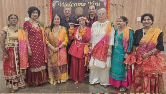 गोल्डन एज सीनियर सिटिजन एसोसिएशन का मासिक मिलन समारोह हर्षोल्लास से मनाया गया