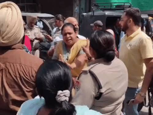 छेहरटा बाजार में अतिक्रमण पर सख्ती, निगम टीम से बदसलूकी का आरोप; पुलिस ने दी चेतावनी