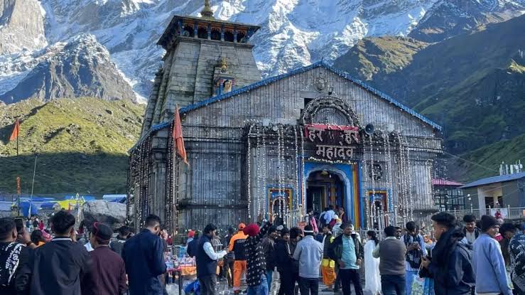 केदारनाथ धाम यात्रा 27 सितंबर तक स्थगित, रेड अलर्ट के चलते प्रशासन का फैसला
