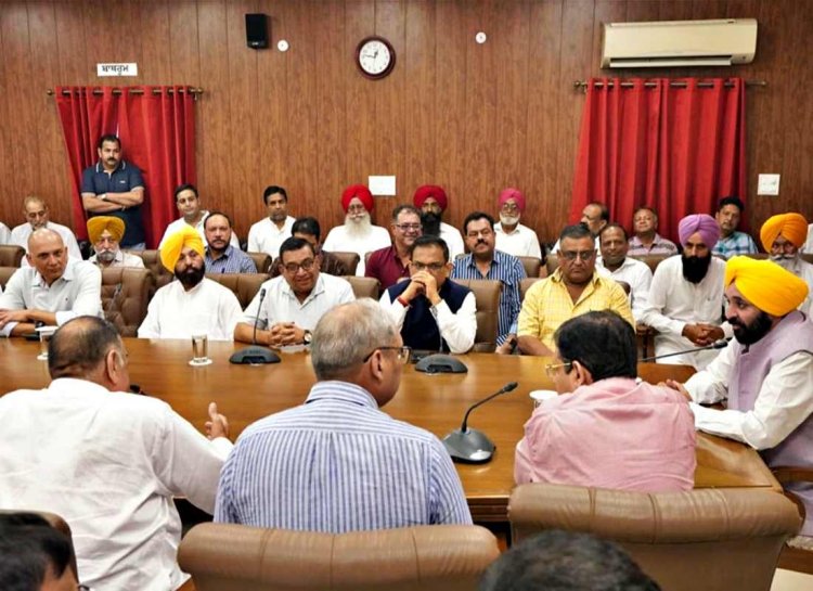 माछीवाड़ा मंडी में आढ़तियों की बैठक, धान खरीद जल्द शुरू करने की मांग