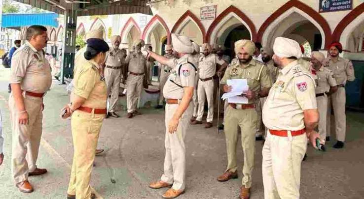 लुधियाना : ऑपरेशन कासो के तहत सर्च ऑपरेशन, बस स्टैंड से 4 संदिग्ध हिरासत में